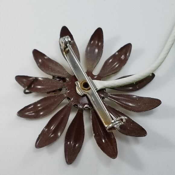 Vintage Brown Golden Yellow Flower Brooch, Lady Bug On Petal, 3 3/4 Inches - Picture 7 of 10